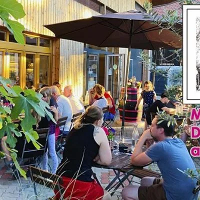 Buschenschank Outdoor Slider